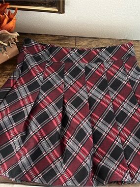 French Kiss Red Plaid Pleated Skort